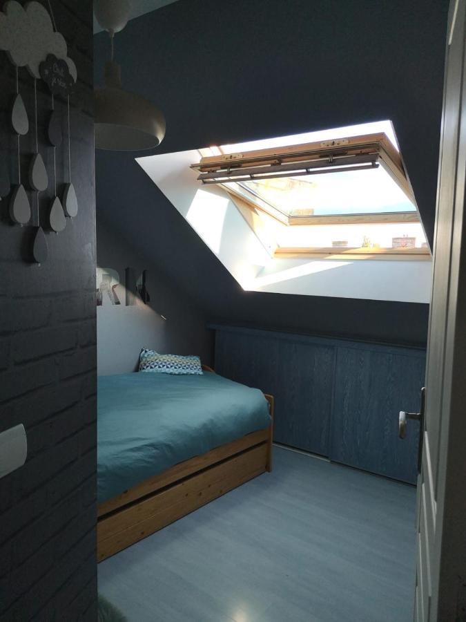 Duplex à 2km de la Baie de Cancale-Mt St Michel La Fresnais Extérieur photo